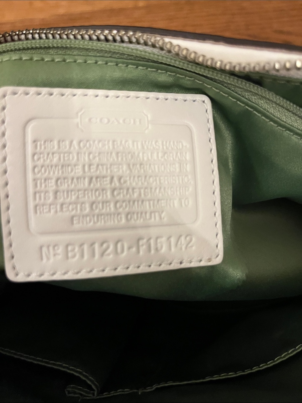 Coach Signature Stripe Stitched Patent Tote No F15142 - Picture 8 of 8